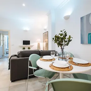 comfortable-apartment-in-sevilla-center.es-andalucia.com/